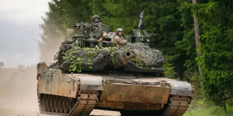 First US-Made Abrams Tanks Arrive In Ukraine 1 64d14995adb09 screenshot 108.png