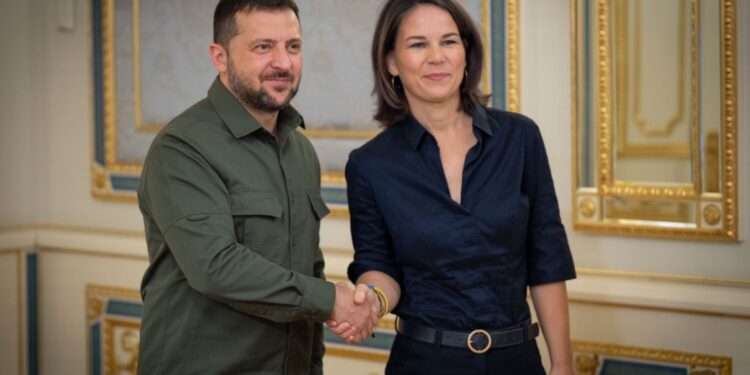 Zelenskyy Discusses Needs Of Ukraine's Forces With German Foreign Minister 1 Ukrainian President, Volodymyr Zelenskyy(left) shakes hands with German Foreign Minister, Annalena Baerbock.