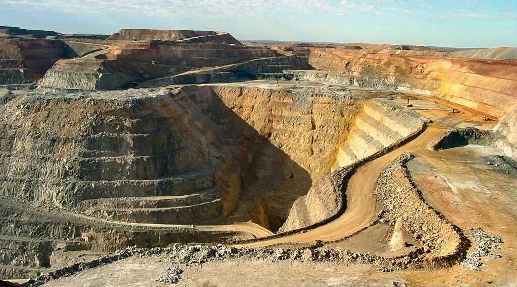 The Taliban Signs $6.5 billion Mining Contracts in Afghanistan 1 The Taliban Signs $6.5 billion Mining Contracts in Afghanistan