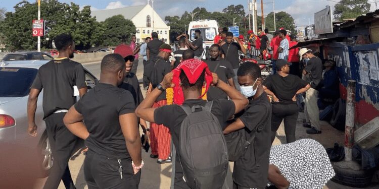 NDC Condemns Police Brutalities On Occupy Jubilee House Protesters 1 ov2ktkpTURBXy9iYjcxM2QwOTE3YjYyZmIyNWM2MmY2YmZkYWE0Mjk4ZC5wbmeSlQMALs0G4M0D3pMFzQSwzQJ2