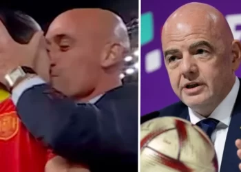 Ex ‘Kissing’ FA Chief Banned