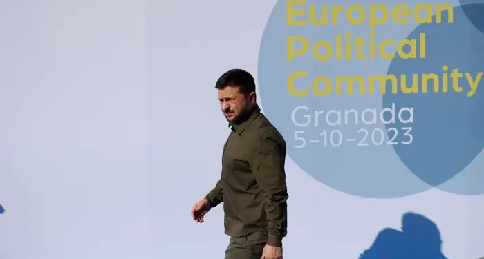Ukraine's President Volodymyr Zelenskyy arrives at the Europe Summit in Granada, Spain, Thursday, Oct. 5, 2023.