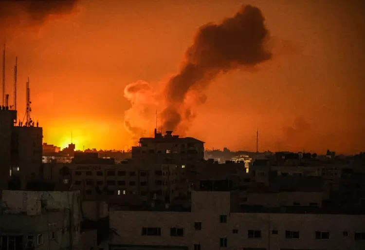 Israel Hits 150 Underground Targets In Gaza 1 Smoke billows in different regions of Gaza as Israeli attacks continue.