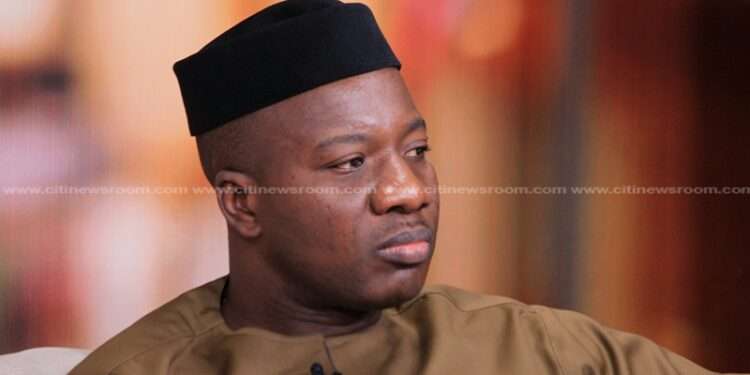 Mahama Ayariga 4