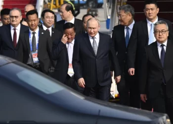 President Vladimir Putin(center) arrives at Beijing Capital International Airport on Tuesday, October 17, 2023.