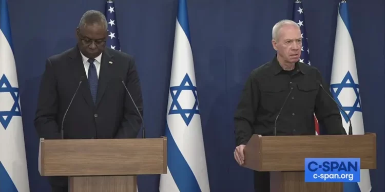 U.S Defence Secretary, Lloyd Austin(L) and Israeli Defence Minister, Yoav Gallant at a press conference in Tel Aviv.