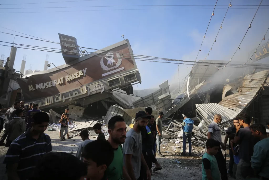 Northern Gaza Currently Beyond Reach 2 231109111145 01 bakery fire 1018