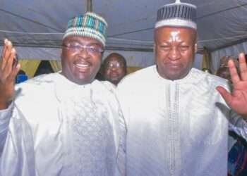 NPP Flagbearer, Dr Bawumia(left) and NDC's flagbearer, John Dramani Mahama (right)