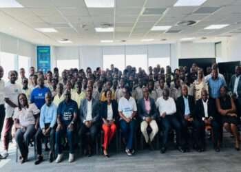 Standard Chartered Celebrates International Men’s Day with a Slice of Community Engagement 1 Standard Chartered Celebrates International Men’s Day with a Slice of Community Engagement