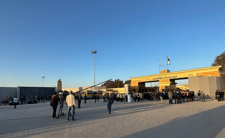 Israel Approves Aid Entry Into Gaza Via Kerem Shalom Crossing 2