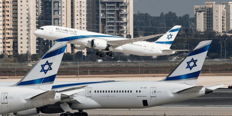 Israeli Airline To Scrap Flights To South Africa 1 israeli airline