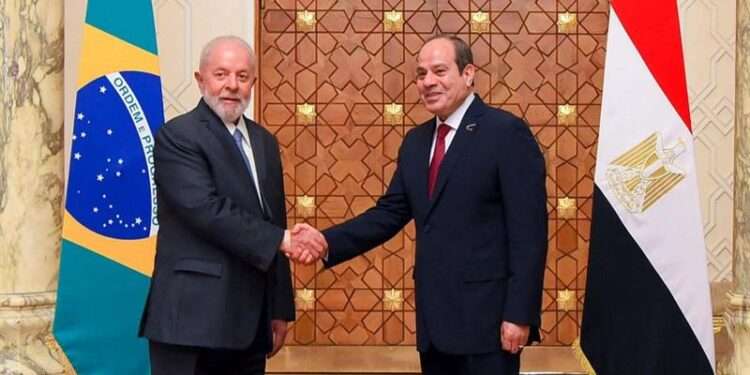 Egypt's President Abdel-Fattah El-Sisi and his Brazilian counterpart Lula da Silva during the official reception ceremony at the Ittihadiya Presidential Palace in Cairo.