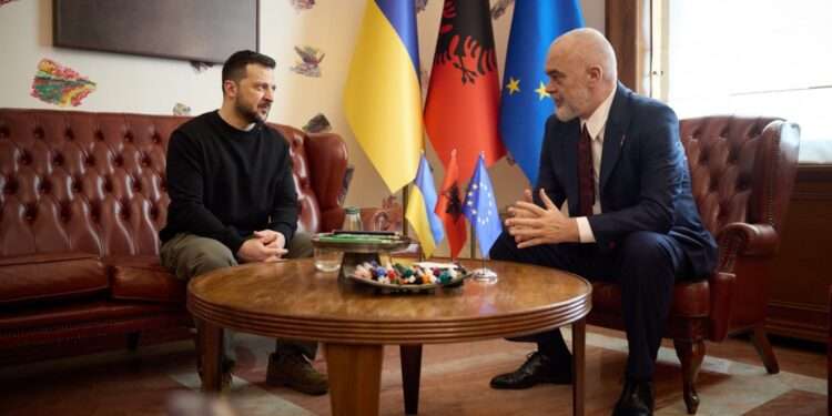 Zelenskyy Discusses Defence Needs With Rama 1 Ukrainian President, Volodymyr Zelenskyy meets with Albanian Prime Minister, Edi Rama.
