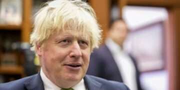 Boris Johnson Claims Ukraine Nears US Rare Minerals Deal