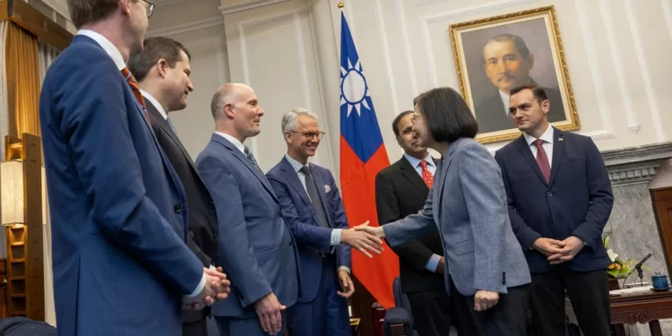 Taiwan’s President, Tsai Ing-wen met with members of the U.S delegation in Taipei.