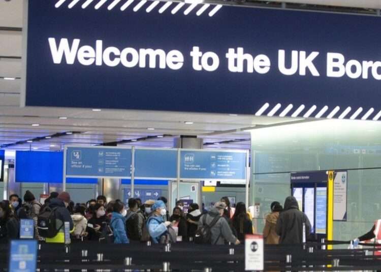 Sunak's Asylum Pledges Lag as Care Visas Surge 1 Starmer Vows To Cut Migration, Reshape Borders