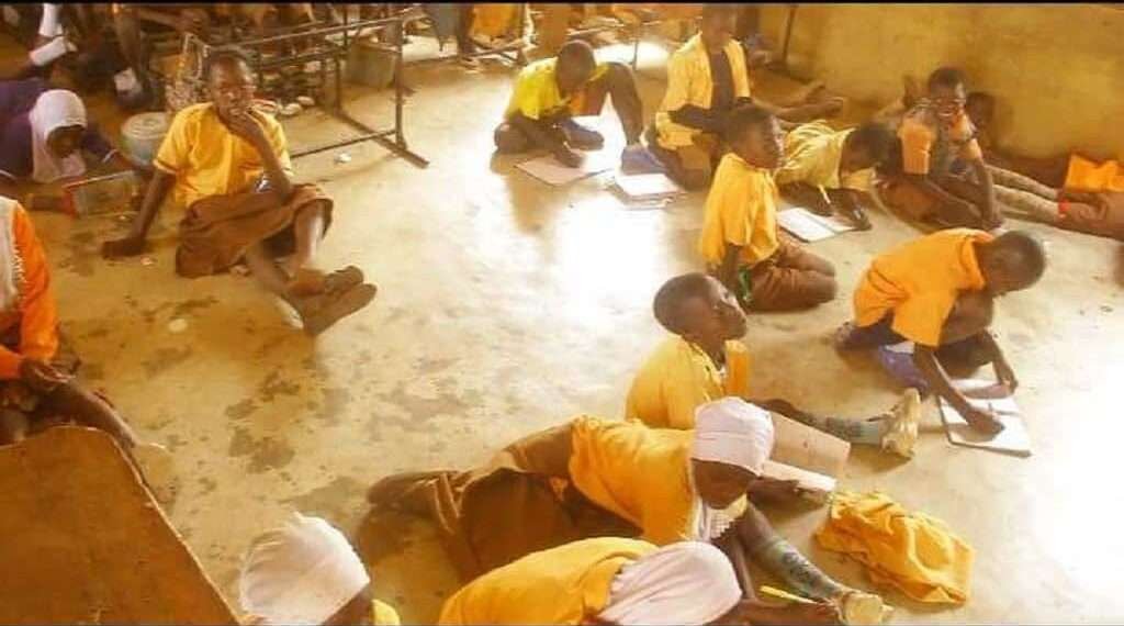 Desk Deficit Imperils Ghana’s Quality Education Goals 1 School Children in Gushegu Municipality, Northern Region