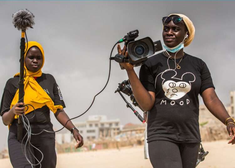 Missing Perspectives of Women in News 1 Women in News