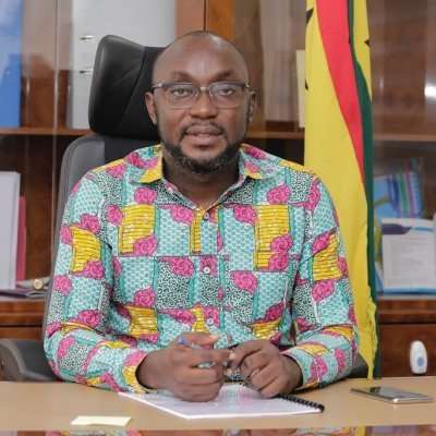 Dr. Kingsley Agyemang Registrar Scholarship Secretariat