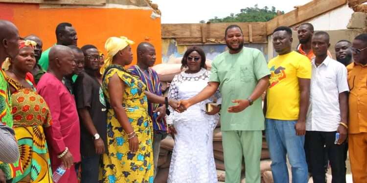 MCE Donates to the people of Koffekrom