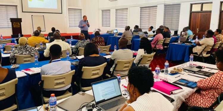 World Bank Revamps Contract Management with GCEA 1 Participants of contract management training at the at the Engineering Centre, Roman Ridge, Accra