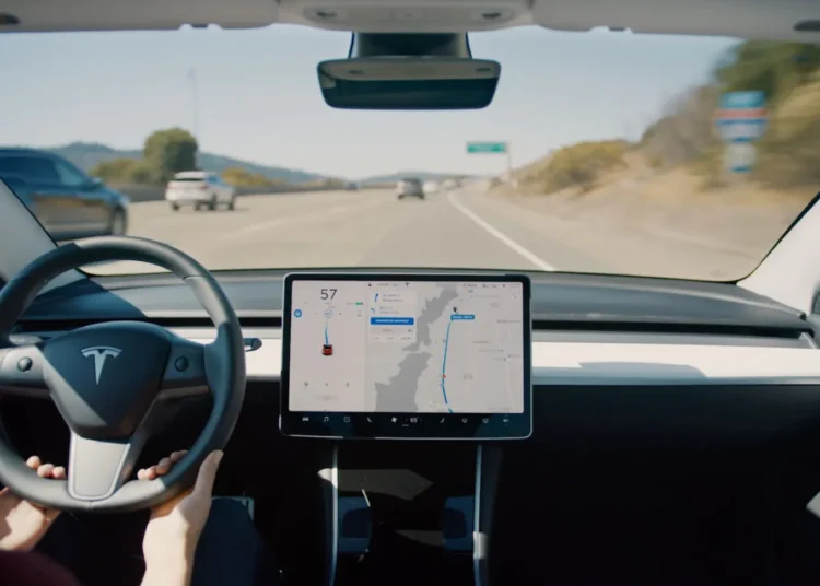 NHTSA Ends Tesla Autopilot Probe, Launches Recall Inquiry 1 Tesla car