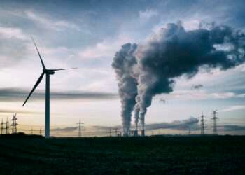 Ghana Signs Landmark Emissions Reductions Purchase Agreement with Tullow Oil 1 Ghana Signs Landmark Emissions Reductions Purchase Agreement with Tullow Oil