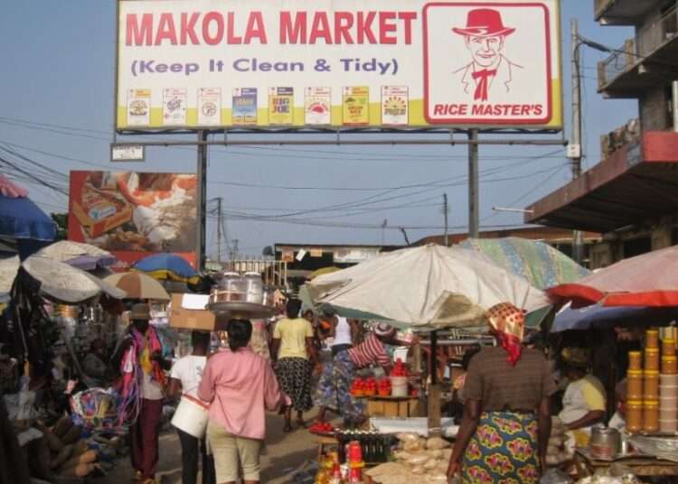 Gray Goods Floods Ghana’s Market 1 Makola Market