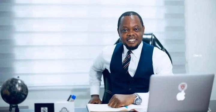 Justice Srem Sai, Legal Practitioner
