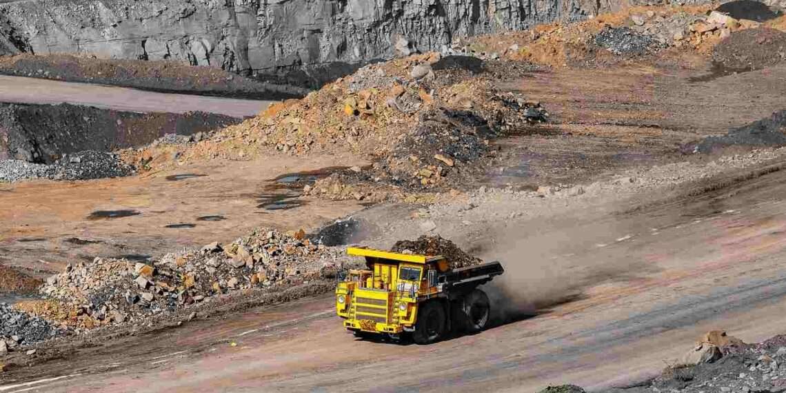 Urgent Need for Small-Scale Mining Financing 1 Montage Gold