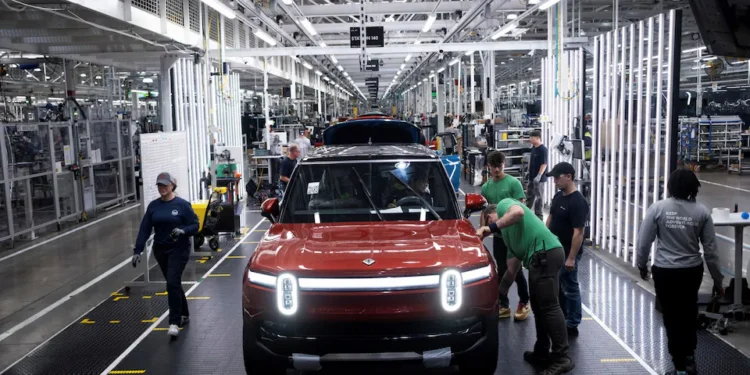 VW to Invest Up to $5 Billion in Tesla Rival Rivian
