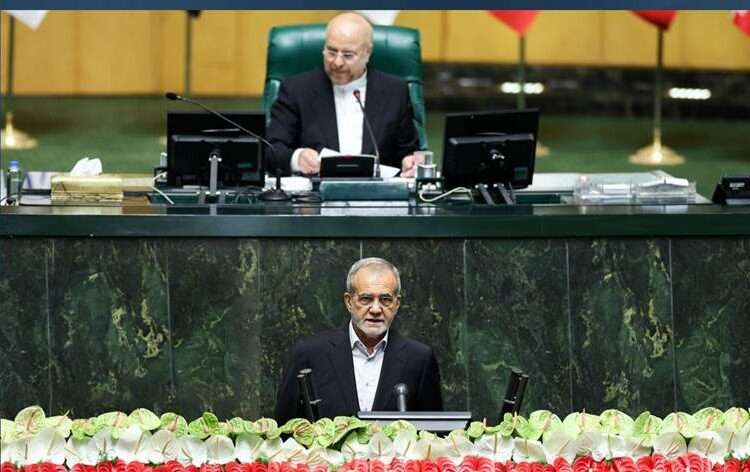 Masoud Pezeshkian Sworn In As Iranian President 1 Reformist Masoud Pezeshkian (standing down) being sworn in as Iran’s ninth President.