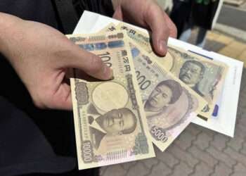 Japan Issues New Banknotes In 2 Decades 6 Japan's new notes.