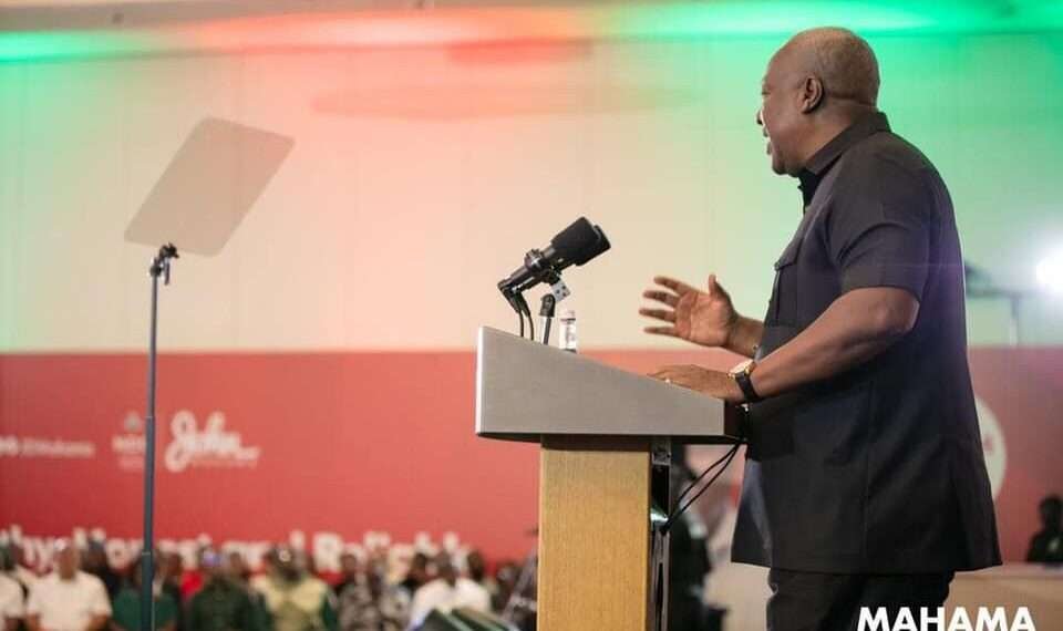 Media Engagement by Political Leaders Inspire Issues-Based Politics 1 Former President John Dramani Mahama, Flagbearer Speaking at his recent media encounter