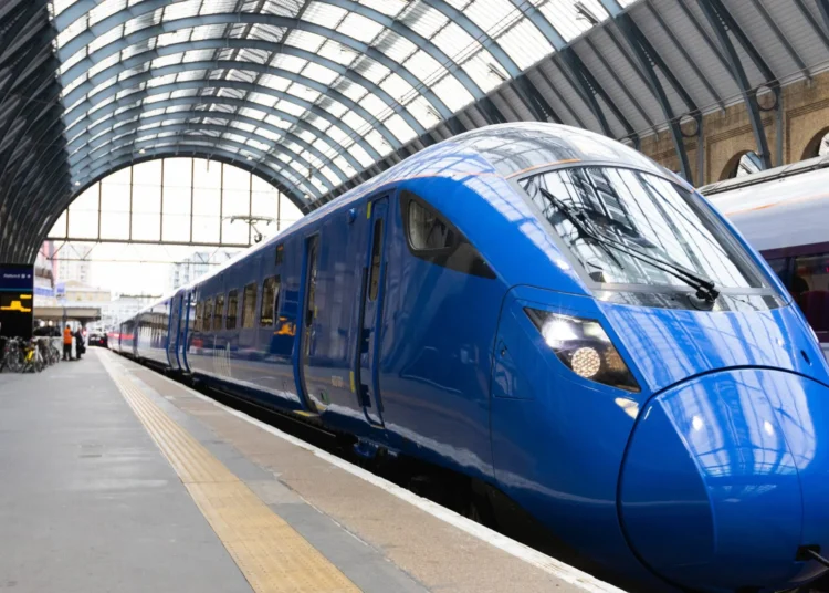 Labour Pushes for Railway Nationalisation Ahead of Next Election 1 Train in uk