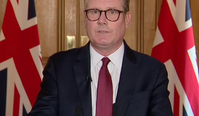 Starmer Urged To Confront Trump’s Ukraine Claims