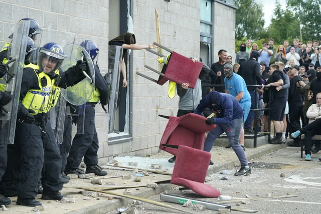 Protester attack hotel