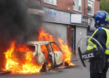 Ghanaians Stranded in Fear As UK Anti-Immigration Protests Turn Violent 1 Ghanaians Stranded in Fear As UK Anti-Immigration Protests Turn Violent