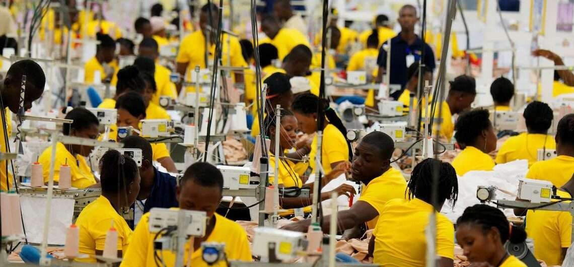 Global Youth Face Unequal Economic Recovery, ILO Warns 1 Global Youth Face Unequal Economic Recovery, ILO Warns