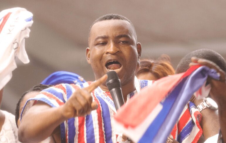 Prince David Osei Claims Bringing Mahama Back Will Only Deepen Ghana’s Woes 2 chair