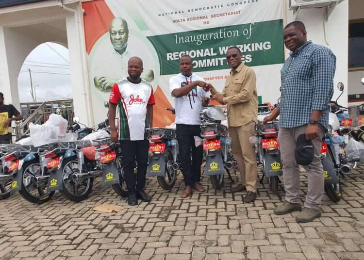 NDC GS Makes Donations to Strengthen Grassroots Mobilization 1 Fifi Kwetey Donations