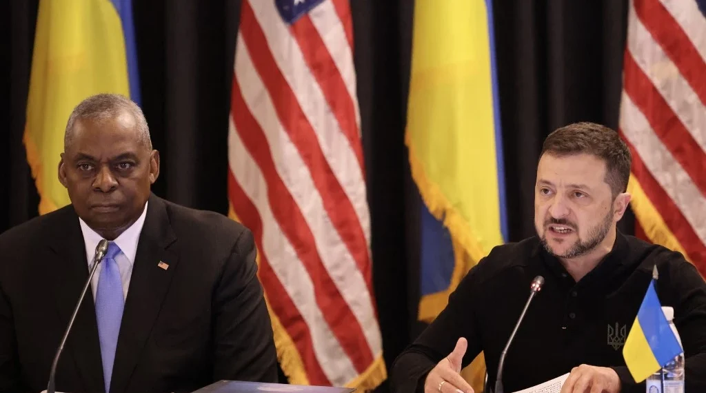 Zelenskyy Urges Change In Western Long-Range Weapons Policies 1 US Secretary of Defence Lloyd Austin and Ukraine's President Volodymyr Zelensky attend a Ukraine Defence Contact Group meeting on September 6, 2024 at the US air base in Ramstein, southwestern Germany.