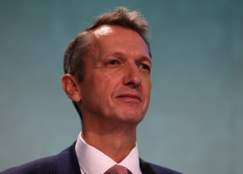 Haldane Warns Labour's £22bn 'Black Hole' Fear Unnecessary 1 Labour Party, Andy Haldane, Rachel Reeves, UK Economy, Keir Starmer,