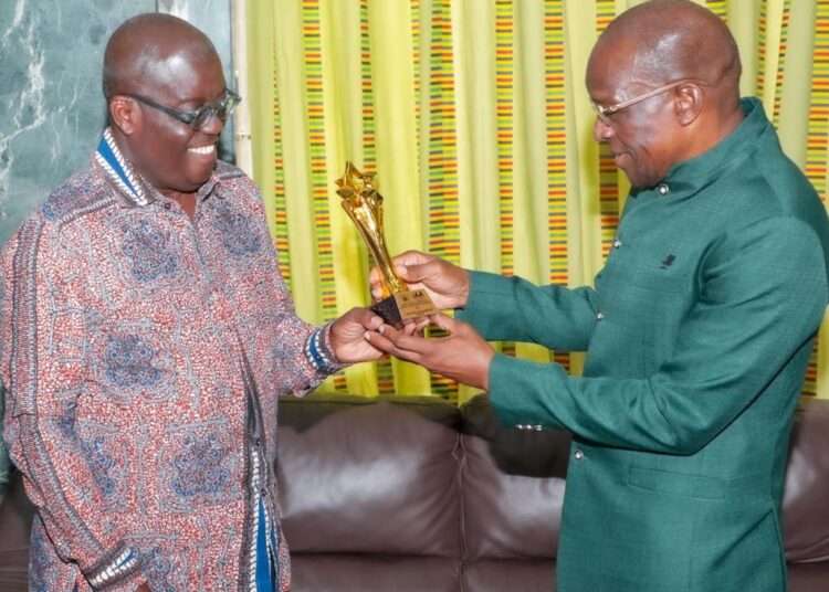 Parliament Adjudged Best Among Ghana's Three Arms of Government 1 Speaker of Ghana’s Eighth Parliament, Rt. Honourable Alban Sumana Kingsford Bagbin receiving the award from Dr Eric Osae, Director-General of the Internal Audit Agency (IAA), during a ceremony at Parliament House