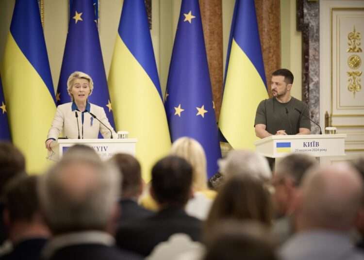 President Volodymyr Zelenskyy at a joint press conference with European Commission President Ursula von der Leyen