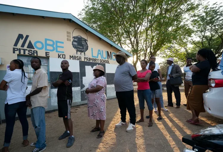 People line up to vote in Botswana