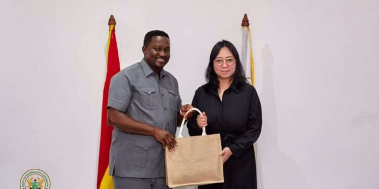 Yaw Sarpong Boateng Esq., Executive Secretary of Ghana's RTI Commission together with Ms. Krizia Casey P. Avejar, the head of the Philippine delegation