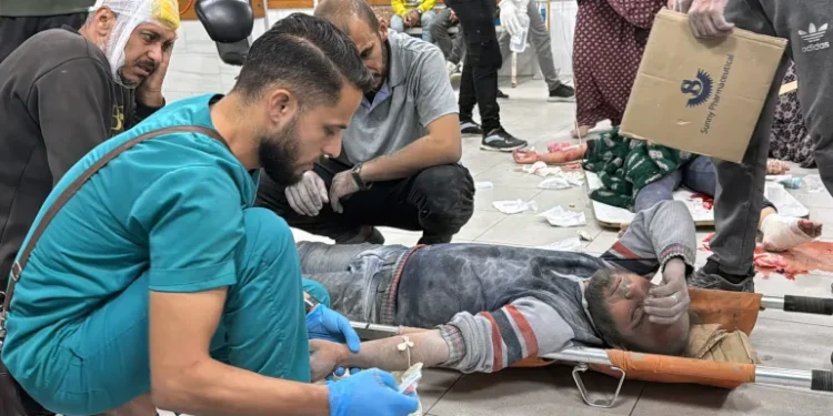 UN Highlights Dire Situation In Northern Gaza 1 Palestinians receive medical attention at Kamal Adwan Hospital in Beit Lahiya after Israeli bombing.