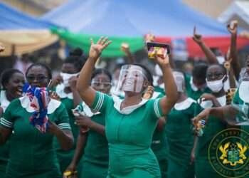 Gov't Expands Health Workforce With 10,000 Jobs 5 health workforce gets a boost