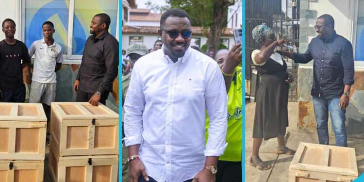 John Dumelo